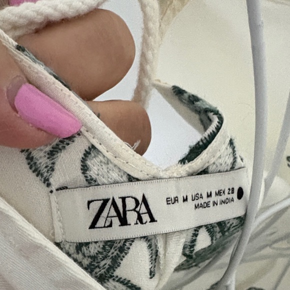 Zara White Mini Dress with Teal Embroidery - Picture 2 of 9